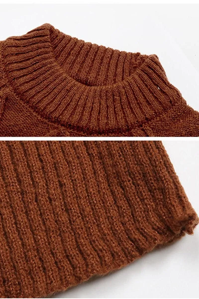 CABLE KNIT DETAILED SHORT LENGTH SWEATER