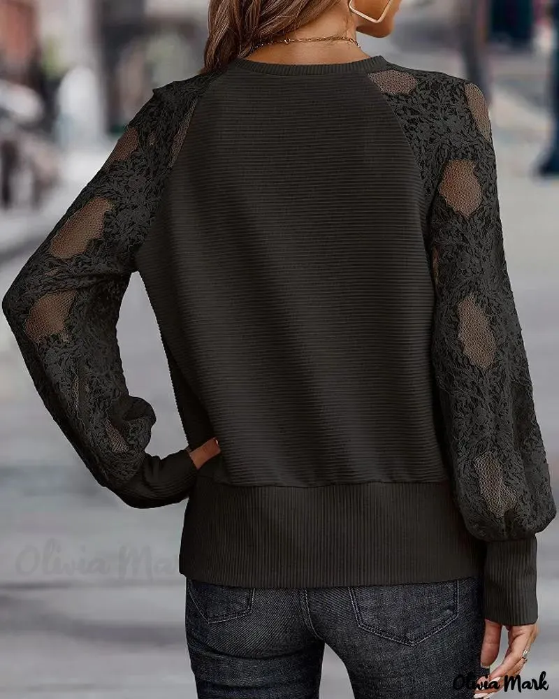 Deanwangkt - Contrast Lace Long Sleeve Top