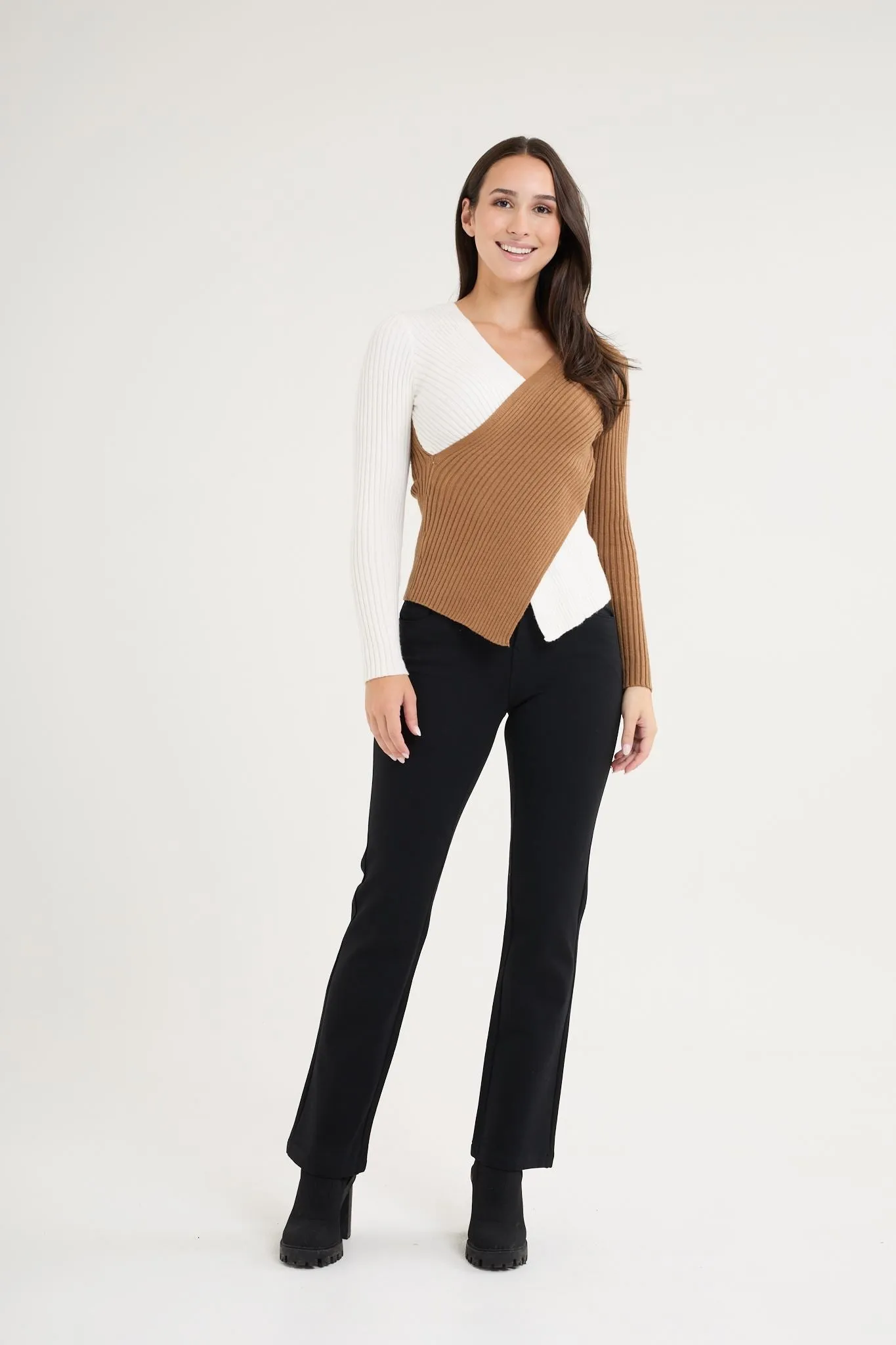 V-neck color block knit